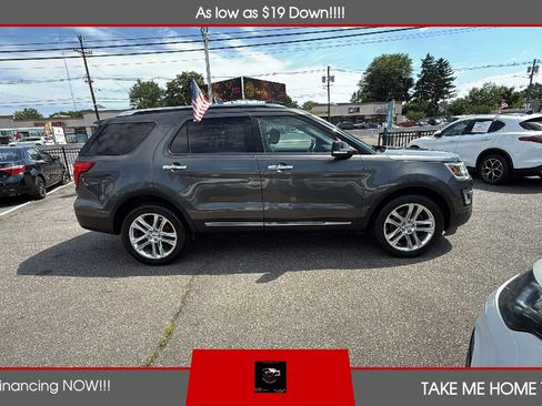 Used 2016 Ford Explorer Limited w/ Equipment Group 301A AWD/4WD image 11