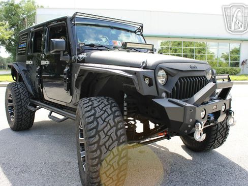 Used 2015 Jeep Wrangler Unlimited Sport w/ Quick Order Package 24S image 26