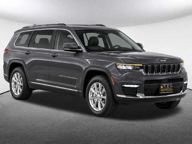 Used 2023 Jeep Grand Cherokee L Limited AWD/4WD image 2