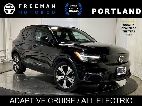 Used 2023 Volvo XC40 Recharge Plus AWD/4WD image 1