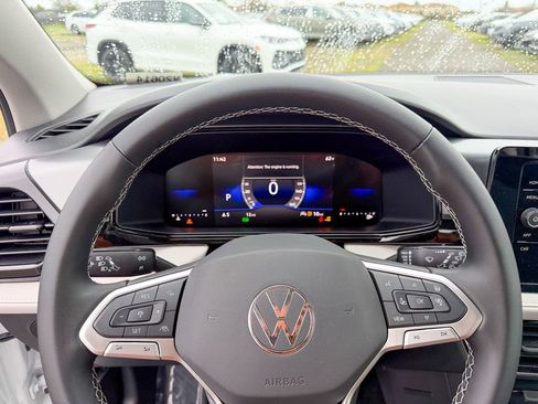 New 2026 Volkswagen Taos S FWD image 14