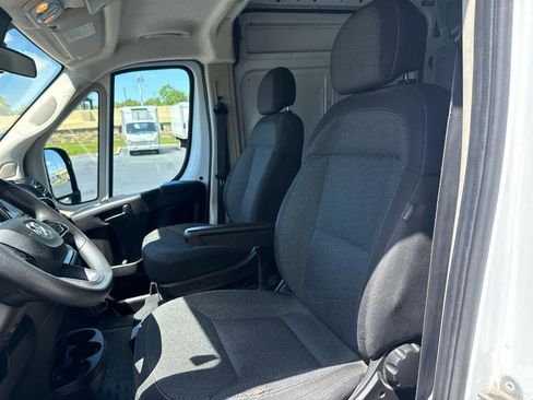 Used 2022 RAM ProMaster 2500 FWD image 13