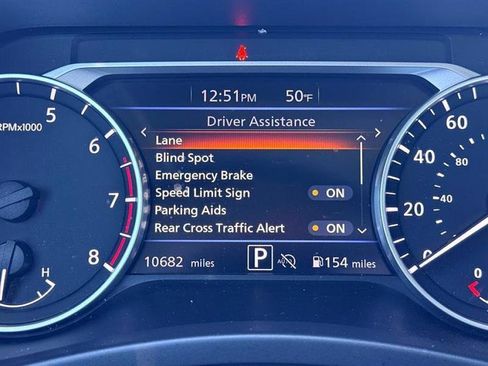 Used 2025 Nissan Sentra SR w/ Midnight Edition image 35