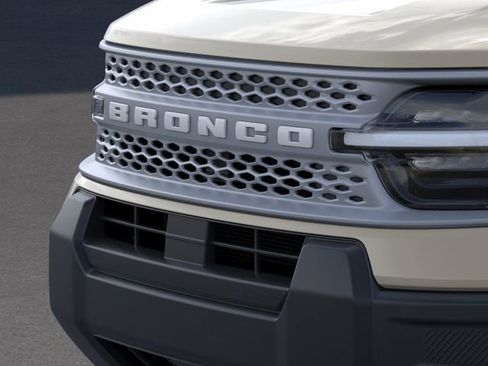 Used 2025 Ford Bronco Sport Big Bend w/ Convenience Package AWD/4WD image 17