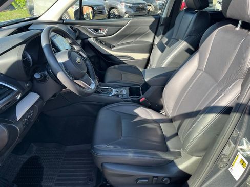 Certified 2023 Subaru Forester Limited AWD/4WD image 13