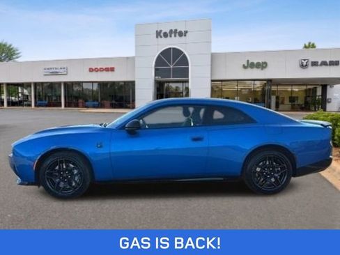 New 2026 Dodge Charger Scat Pack w/ Blacktop Package AWD/4WD image 2
