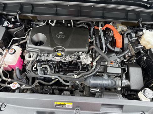 Used 2022 Toyota Highlander Limited image 18