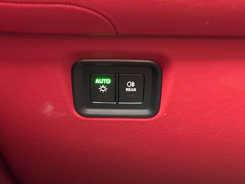 Used 2024 Porsche Cayenne Turbo GT image 35