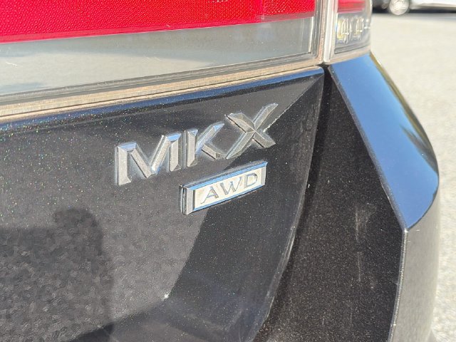 Used 2010 Lincoln MKX AWD image 29