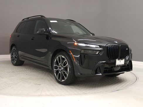 Certified 2024 BMW X7 M60i w/ Executive Package image 5