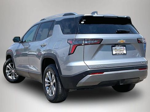 Used 2025 Chevrolet Equinox LT w/ Convenience Package II AWD/4WD image 4