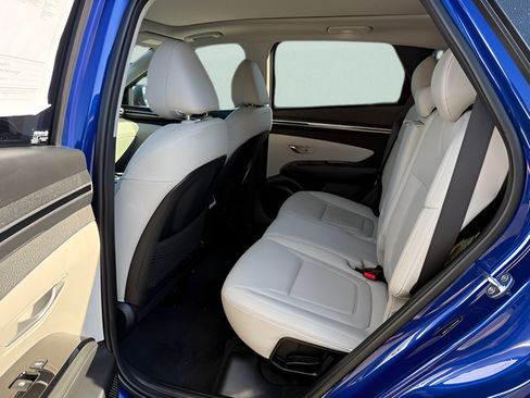 Used 2023 Hyundai Tucson Limited AWD/4WD image 5