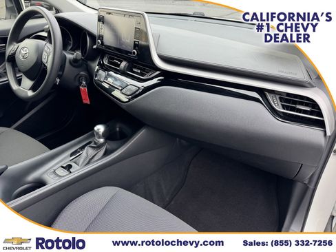Used 2020 Toyota C-HR LE FWD image 7