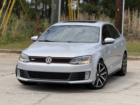 Used 2013 Volkswagen Jetta GLI Autobahn FWD image 1