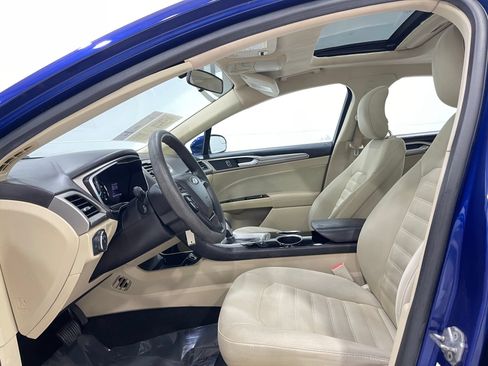 Used 2013 Ford Fusion SE FWD image 11