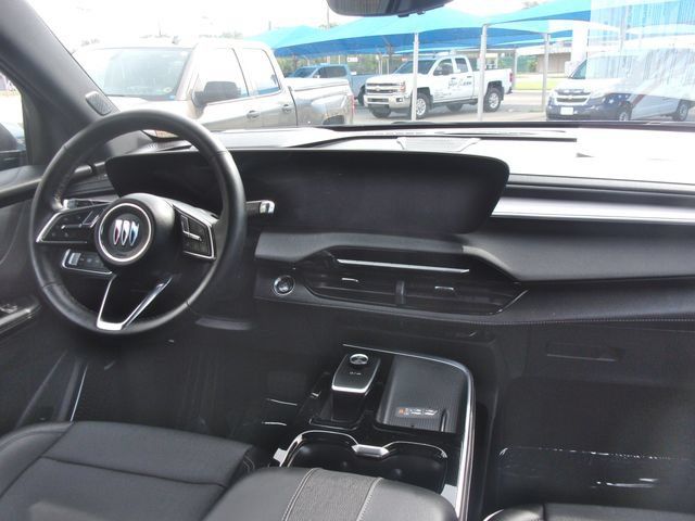 Used 2026 Buick Enclave Preferred w/ Power Package FWD image 22