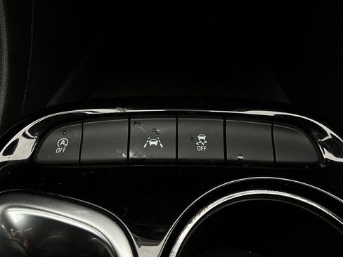 Used 2025 Buick Encore GX Preferred image 23