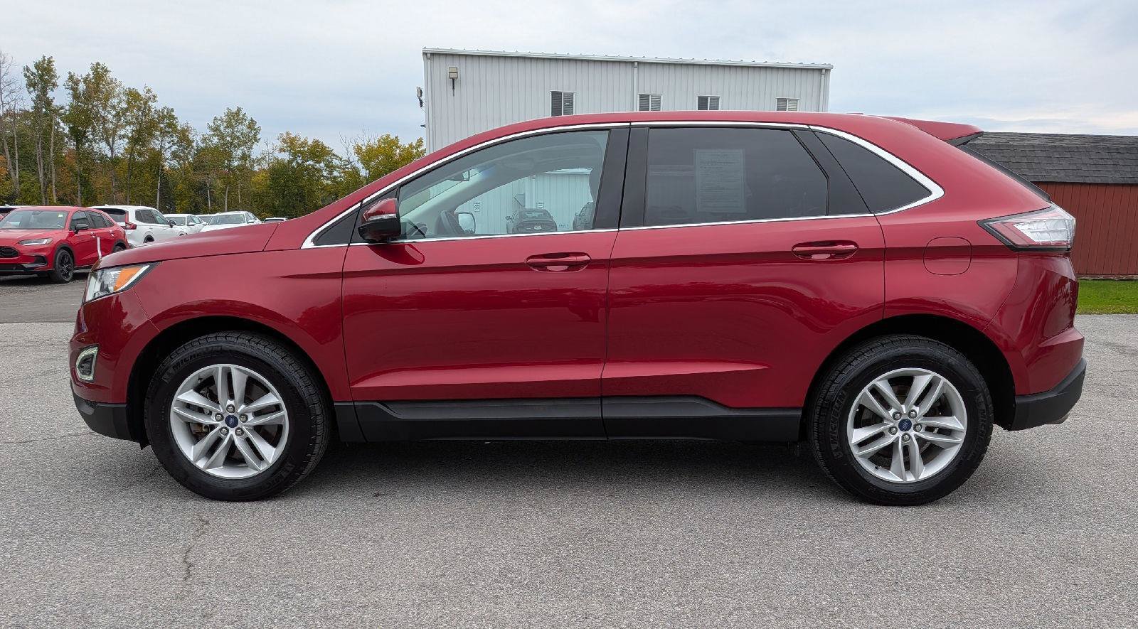 Used 2017 Ford Edge SEL w/ Equipment Group 201A AWD/4WD image 6