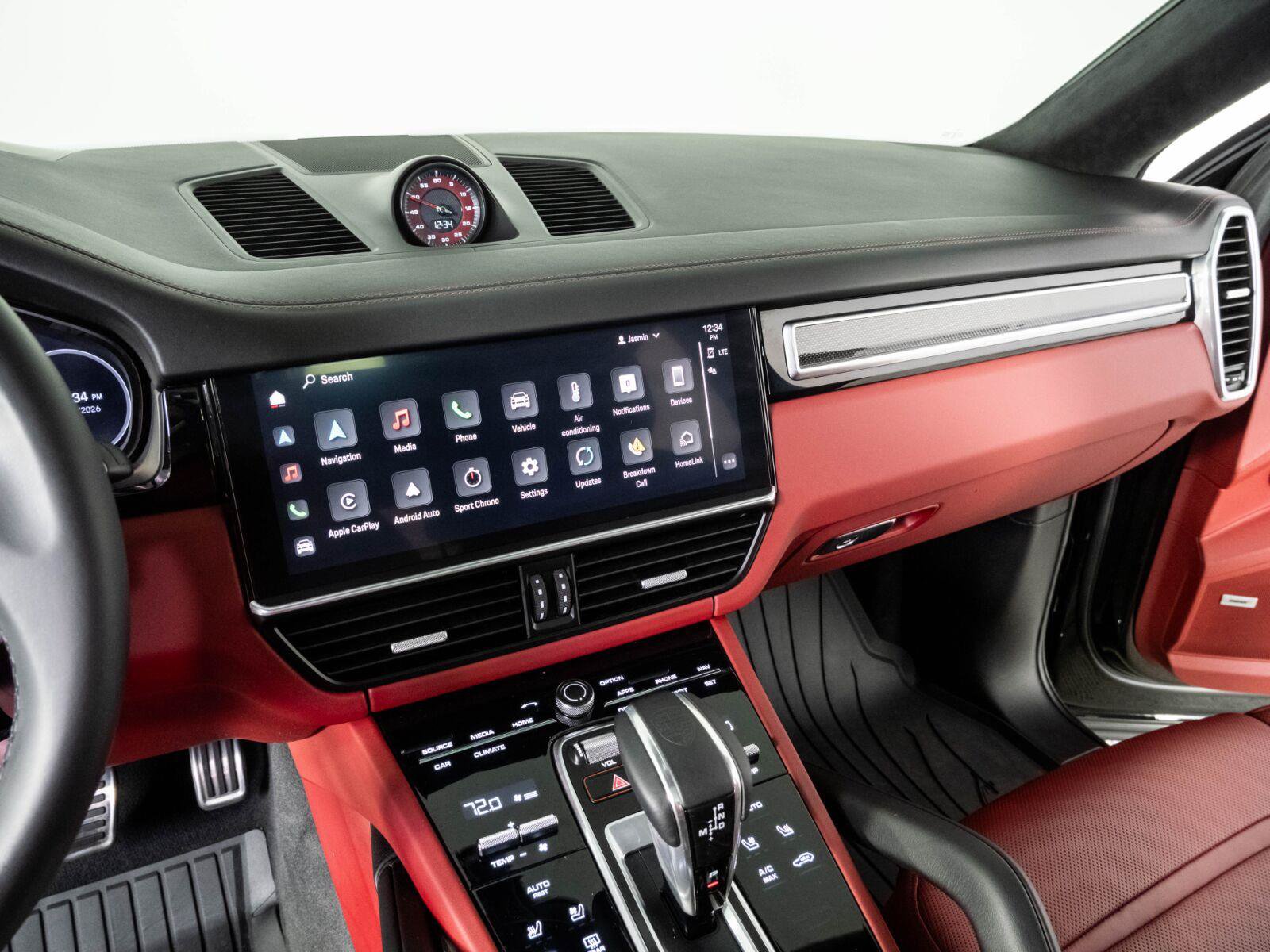 Certified 2023 Porsche Cayenne Turbo AWD/4WD image 13