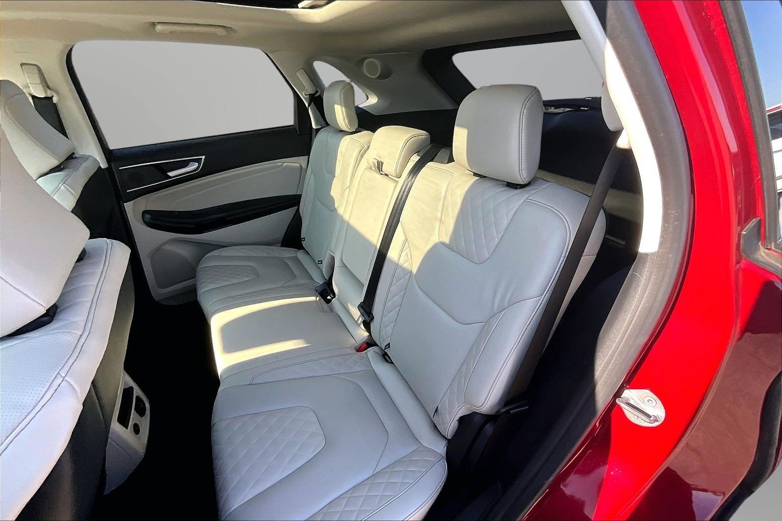 Certified 2023 Ford Edge Titanium w/ Equipment Group 301A AWD/4WD image 18