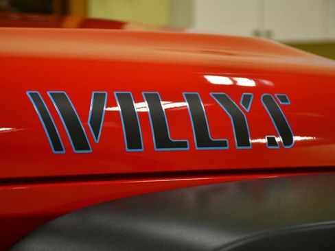 Used 2025 Jeep Wrangler Sport S image 5