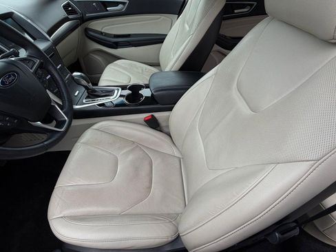 Used 2016 Ford Edge Titanium w/ Equipment Group 301A image 23