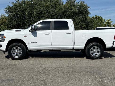 Used 2024 RAM 2500 Laramie AWD/4WD image 7