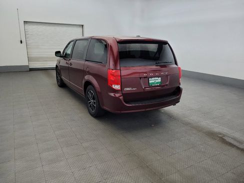Used 2018 Dodge Grand Caravan SE FWD image 5