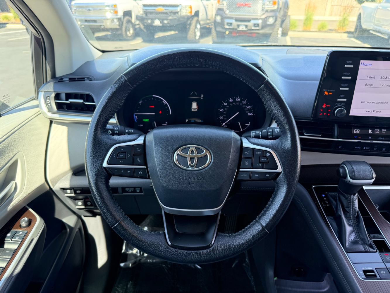 Used 2022 Toyota Sienna XLE AWD/4WD image 10