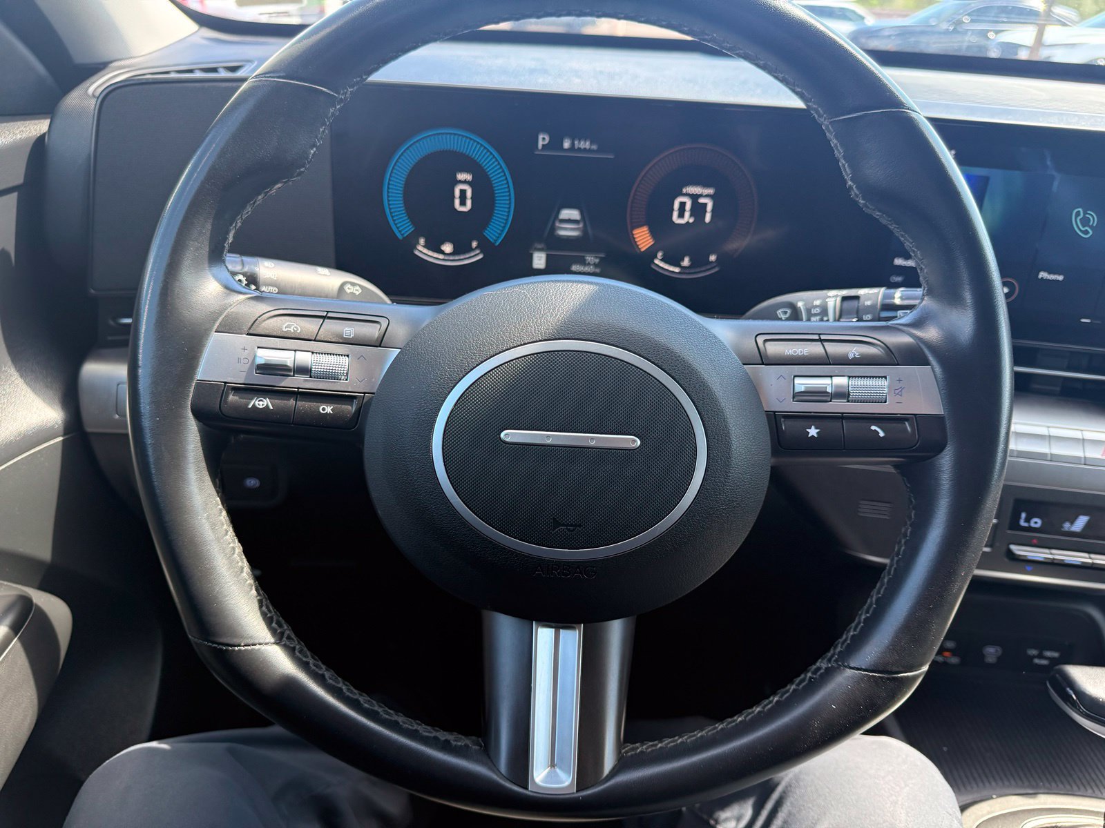 Used 2025 Hyundai Kona SEL FWD image 17