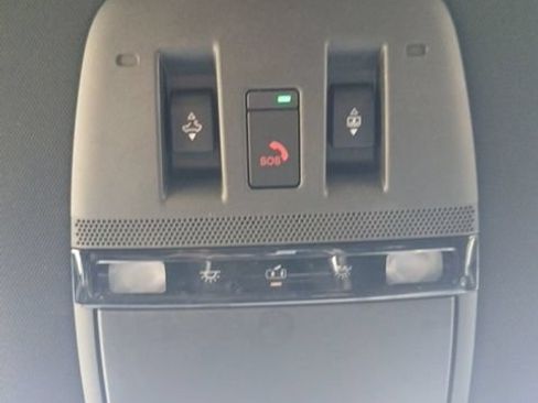 Used 2025 Nissan Armada Platinum w/ Convenience Package RWD image 24