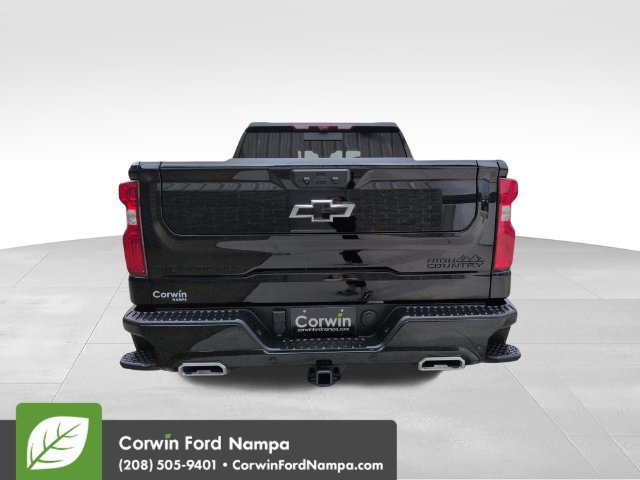 Used 2024 Chevrolet Silverado 1500 High Country AWD/4WD image 4