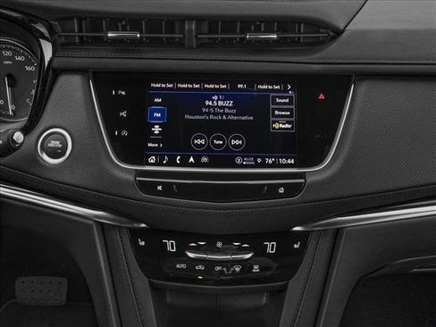 New 2026 Cadillac XT5 Luxury image 7