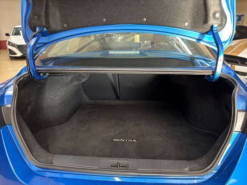 Used 2025 Nissan Sentra SV FWD image 28