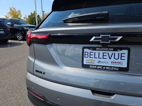 New 2027 Chevrolet Bolt LT w/ Comfort Package FWD image 16