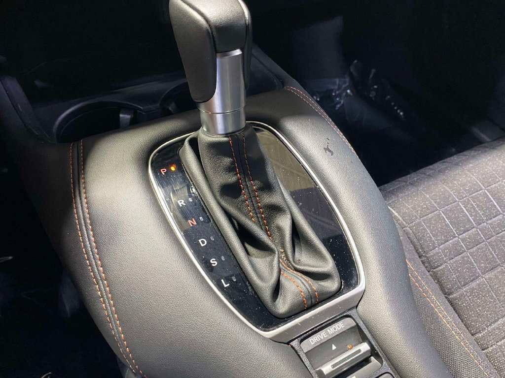 Used 2025 Honda HR-V Sport image 29