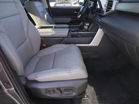 Used 2022 Toyota Tundra Limited image 19