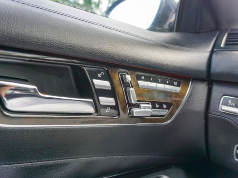 Used 2007 Mercedes-Benz CL 550 image 19