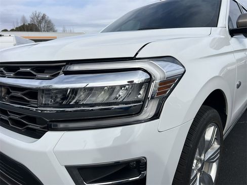 Used 2024 Ford Expedition Max King Ranch image 10