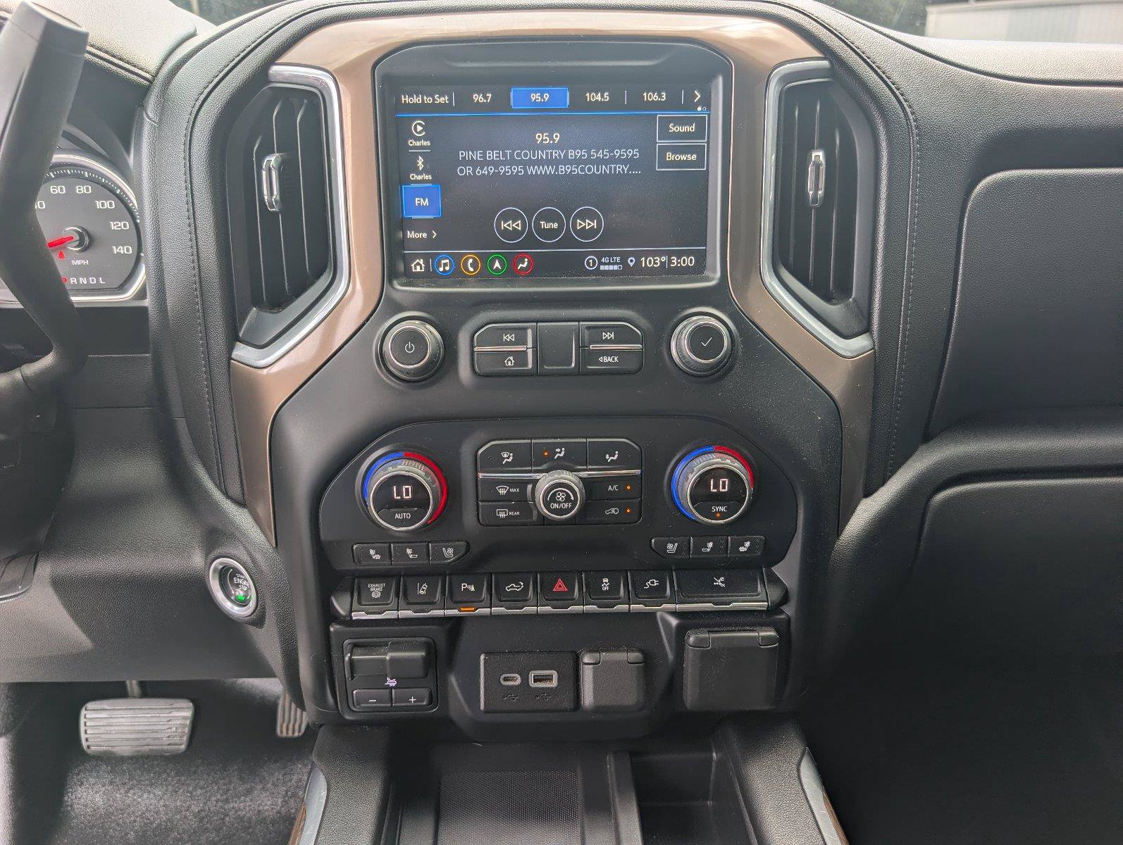 Used 2022 Chevrolet Silverado 3500 High Country w/ LPO, Hitch Package AWD/4WD image 20