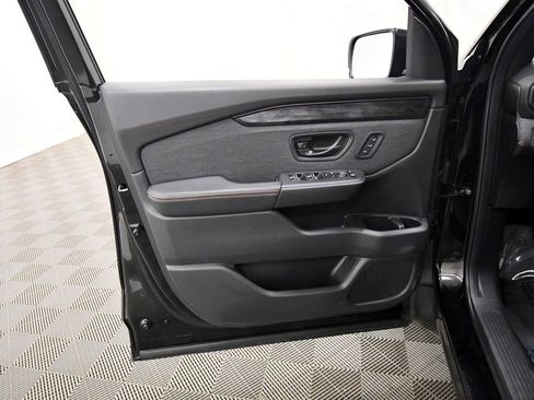 Used 2026 Honda Passport TrailSport image 13