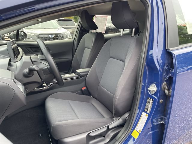 Used 2024 Toyota Prius LE FWD image 14