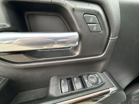 Used 2021 Chevrolet Silverado 1500 LT w/ Safety Package II image 21