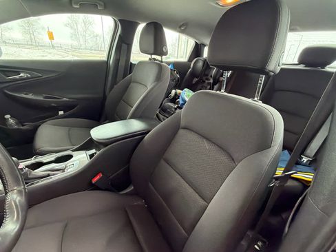 Used 2022 Chevrolet Malibu RS image 5