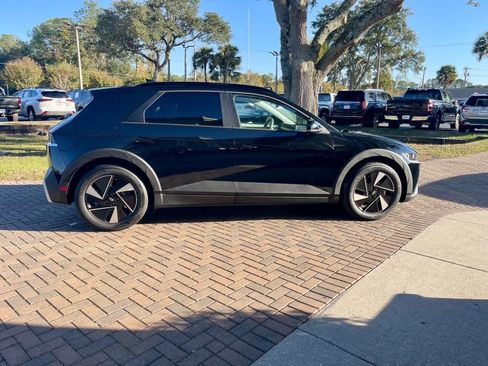 Used 2025 Hyundai Ioniq 5 SEL image 7