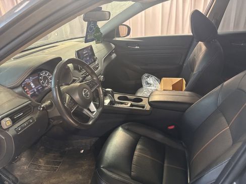 Used 2022 Nissan Altima 2.5 SR image 18