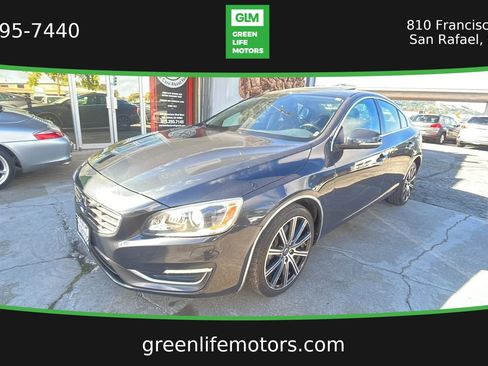 Used 2014 Volvo S60 T5 FWD image 2