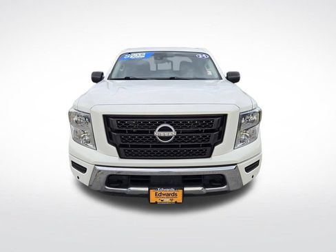 Used 2024 Nissan Titan SV w/ SV Convenience Package AWD/4WD image 8