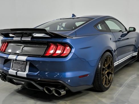 Used 2021 Ford Mustang Shelby GT500 w/ Technology Package image 12