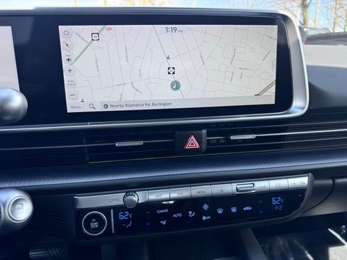 Used 2024 Hyundai Ioniq 6 SEL RWD image 31